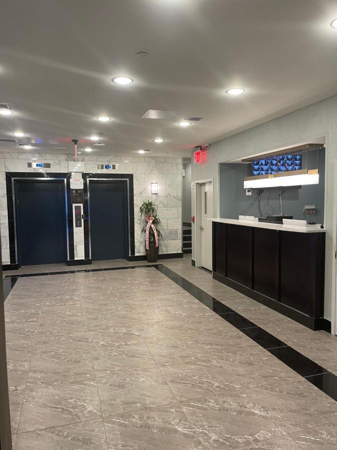 Magna Hotel Jfk Airtrain Нью-Йорк Екстер'єр фото